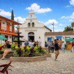 El Pueblito Paisa, corazón simbólico de Medellín