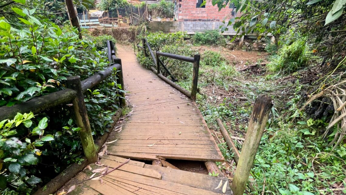 54 Puentes Nuevos Conectan Comunas de Medellín