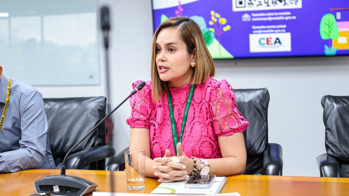 Medellín Fortalece la Revisión del POT con Acompañamiento de Organismos de Control