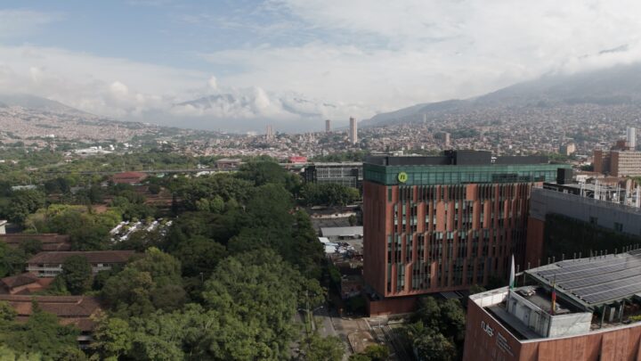 Medellín por su  modelo de inversión social